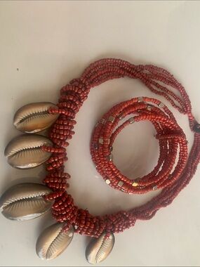Handcrafted Red Beaded Shell Necklace and Bracelet Set